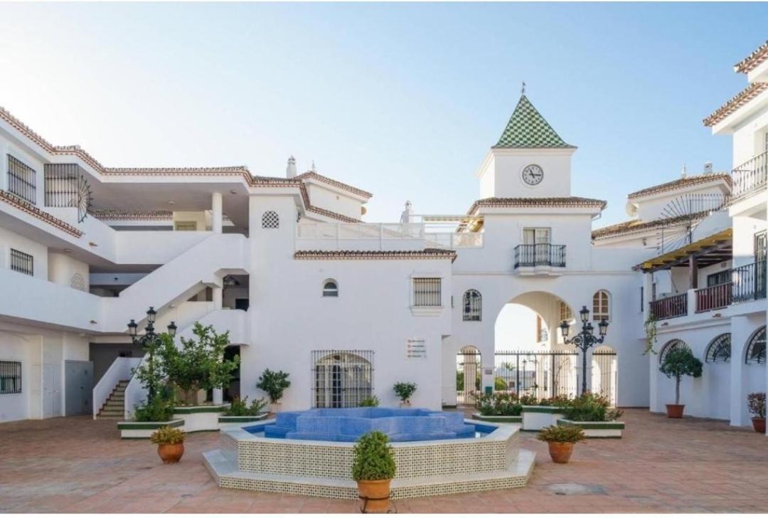 Ferienwohnung Apartamento Cerca Del Mar Con Piscina Y Parking. Benalmádena Exterior foto