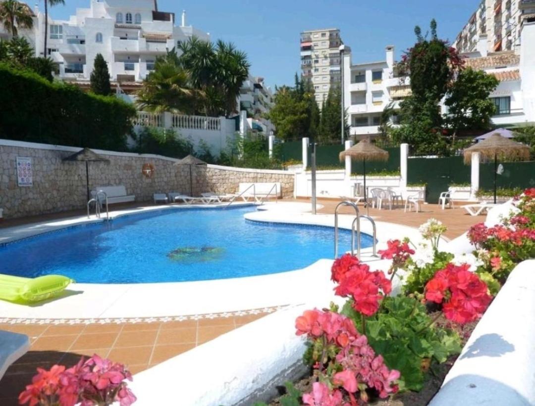 Ferienwohnung Apartamento Cerca Del Mar Con Piscina Y Parking. Benalmádena Exterior foto